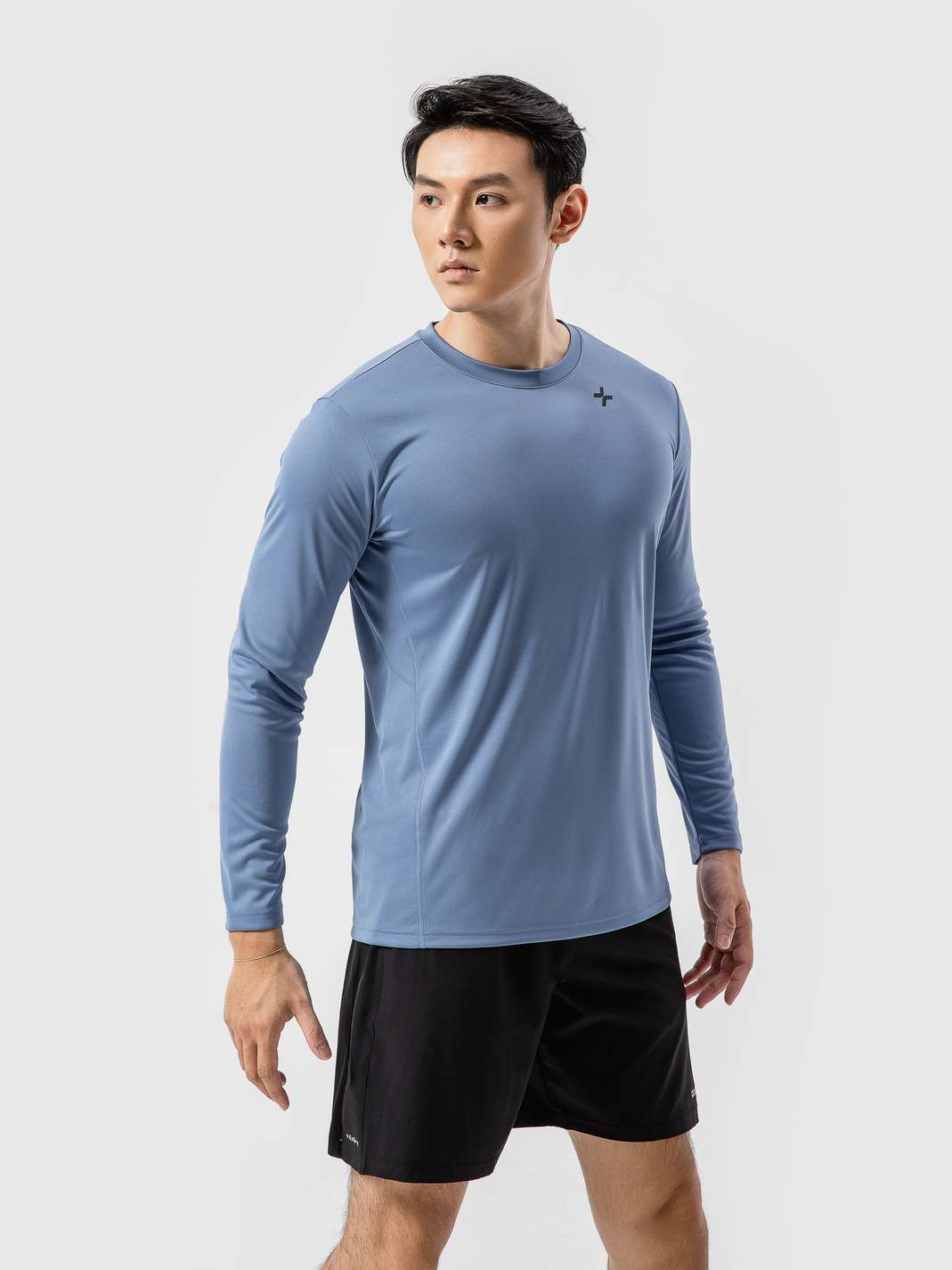 Áo Dài Tay Thể Thao Essentials - undefined