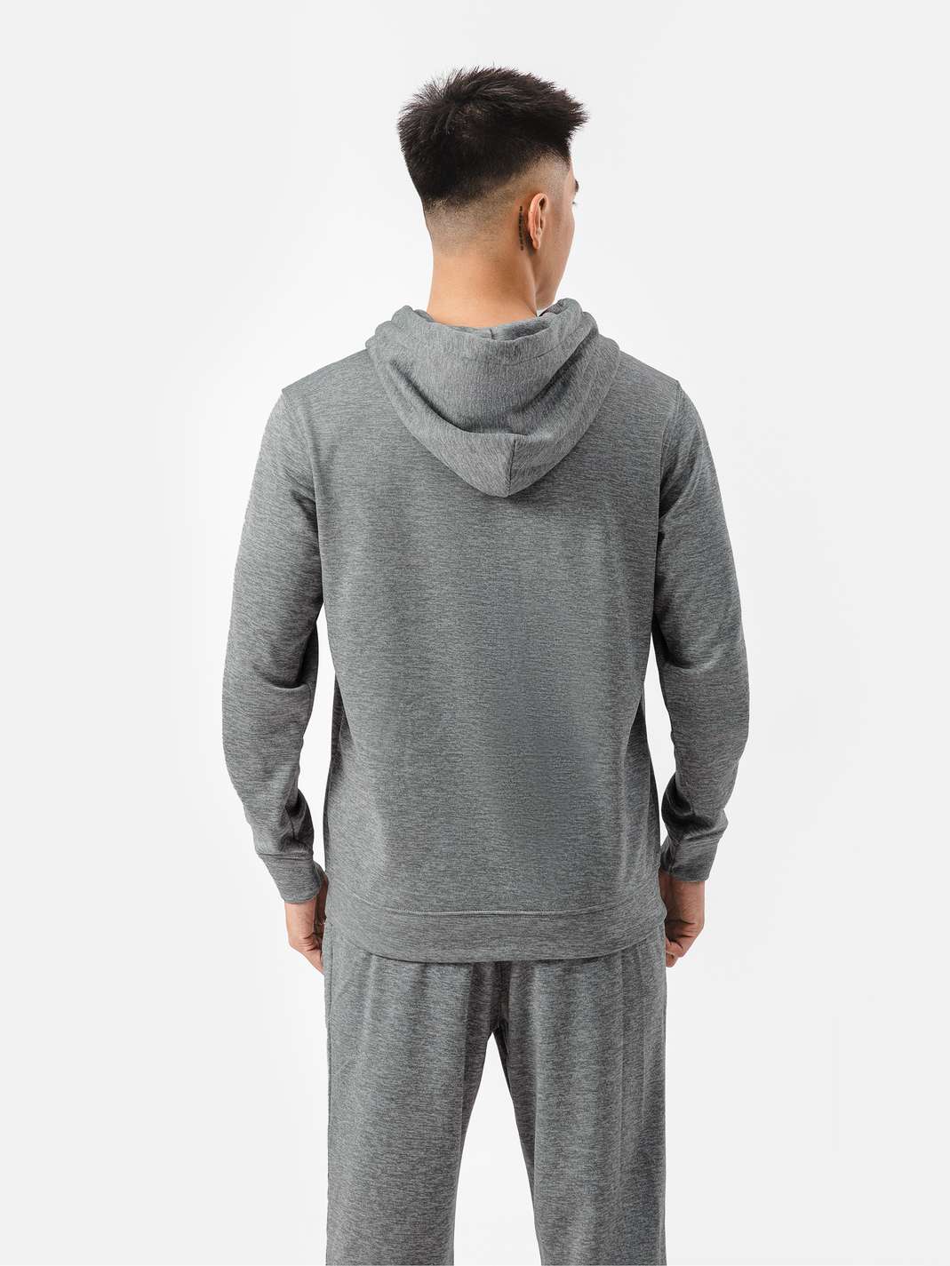 Product Image /image/December2024/ao-hoodie-essential-fleece_(4).jpg