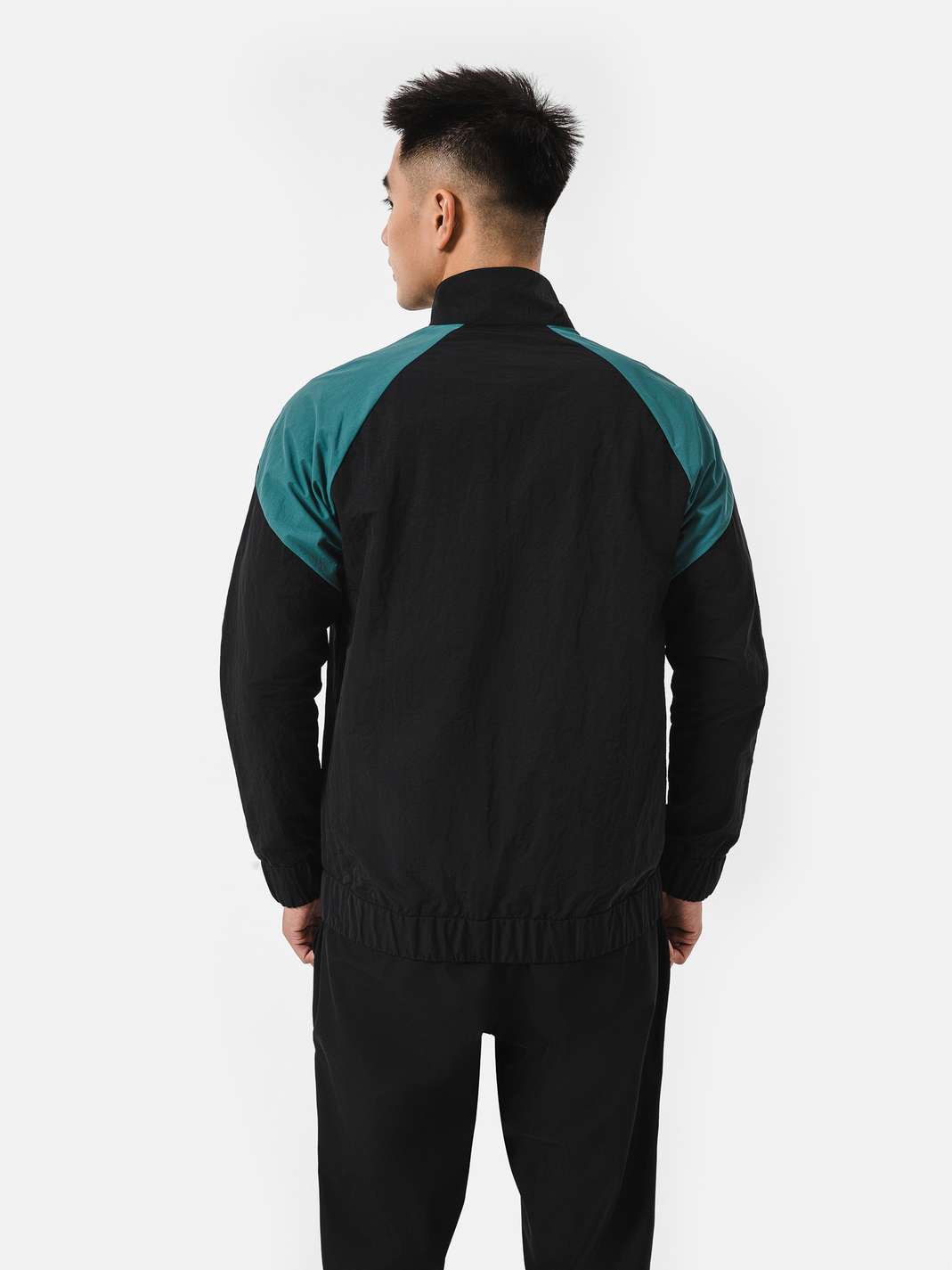 Product Image /image/December2024/ao-khoac-windbreaker-nylon-taslan_(2).jpg