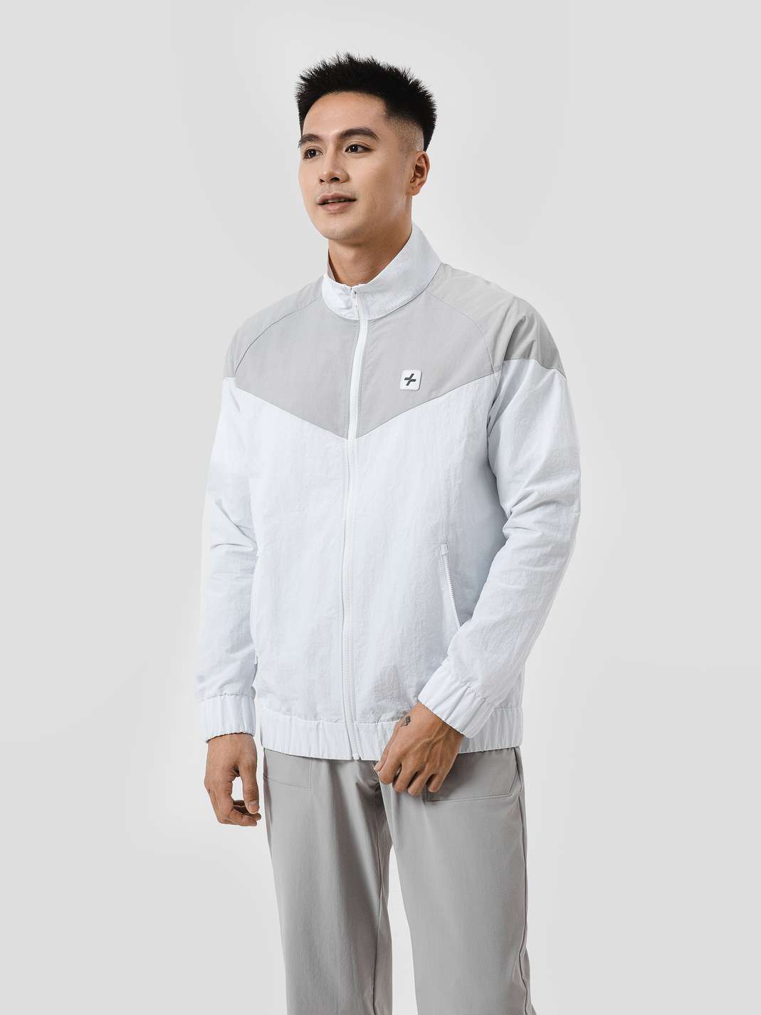 Product Image /image/December2024/ao-khoac-windbreaker-nylon-taslan_(6).jpg