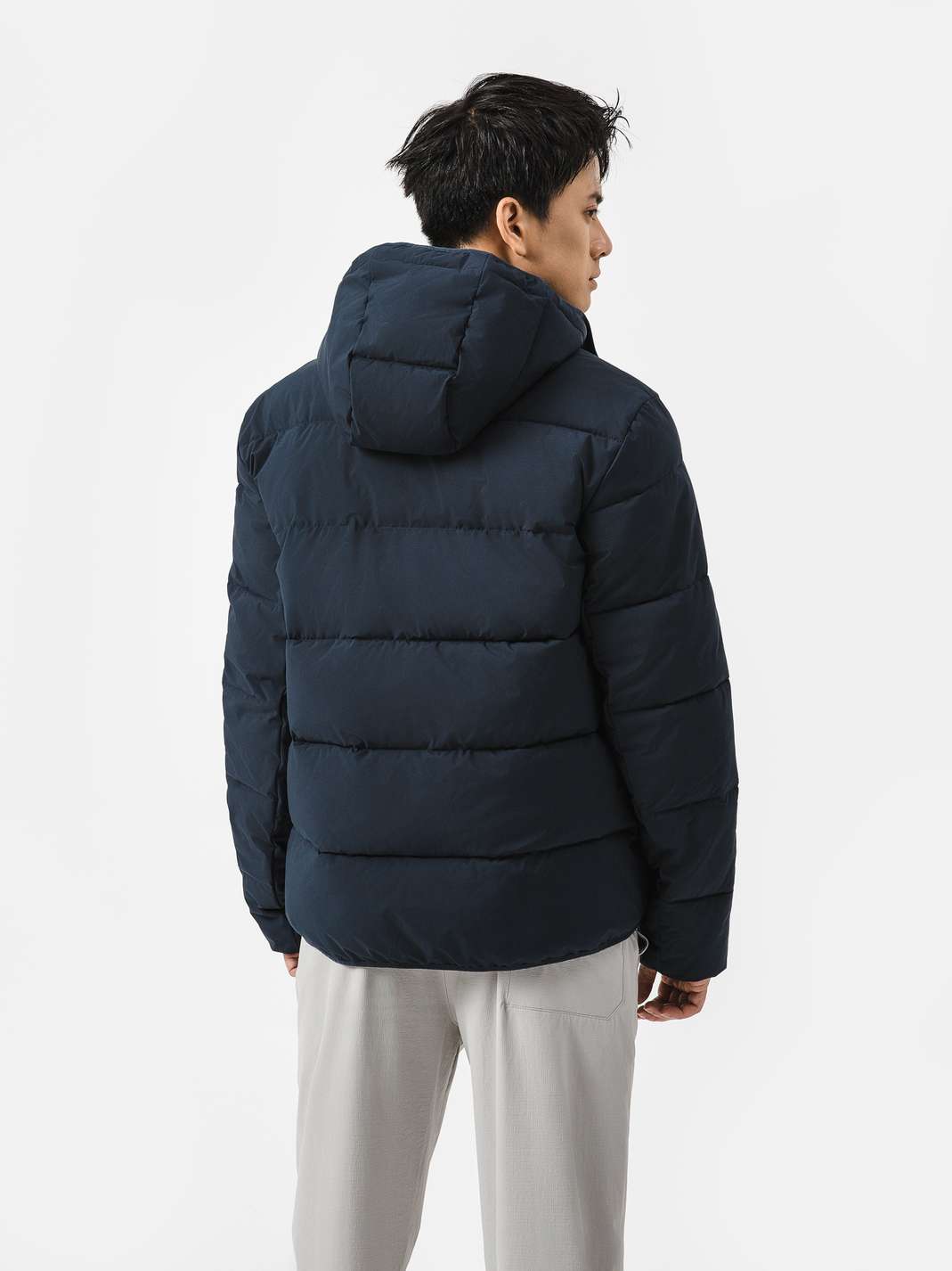 Product Image /image/December2024/ao-phao-day-ultrawarm-puffer-co-mu_(8).jpg