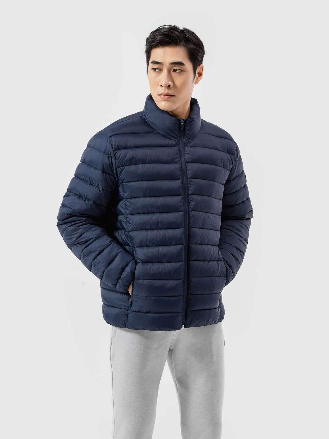 Product Image /image/December2024/ao-phao-nhe-ultrawarm-5.jpg
