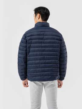 Product side /image/December2024/ao-phao-nhe-ultrawarm-6.jpg