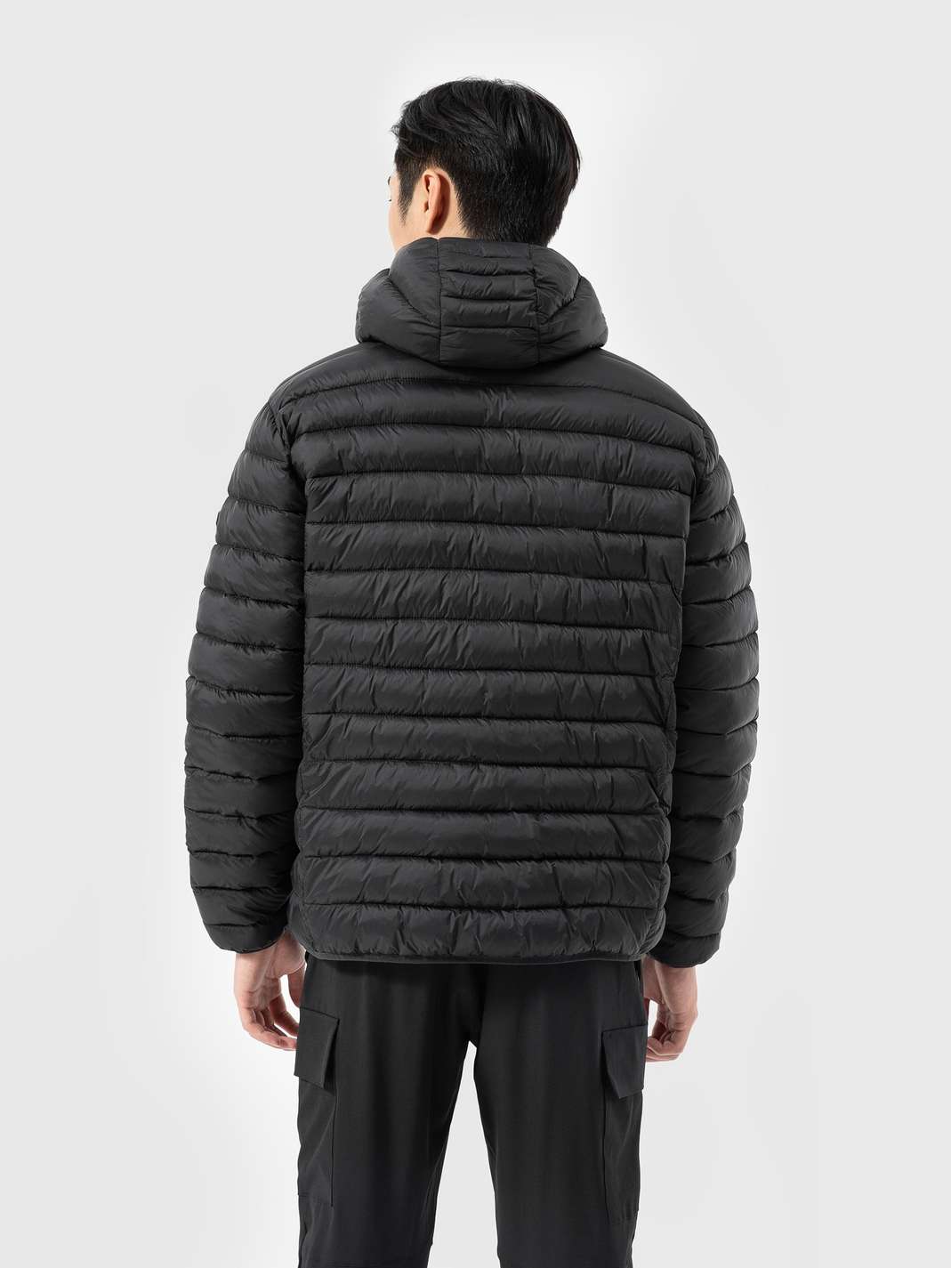 Product Image /image/December2024/ao-phao-nhe-ultrawarm-co-mu-4.jpg