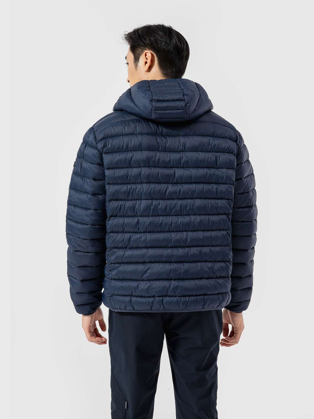 Product Image /image/December2024/ao-phao-nhe-ultrawarm-co-mu-6.jpg
