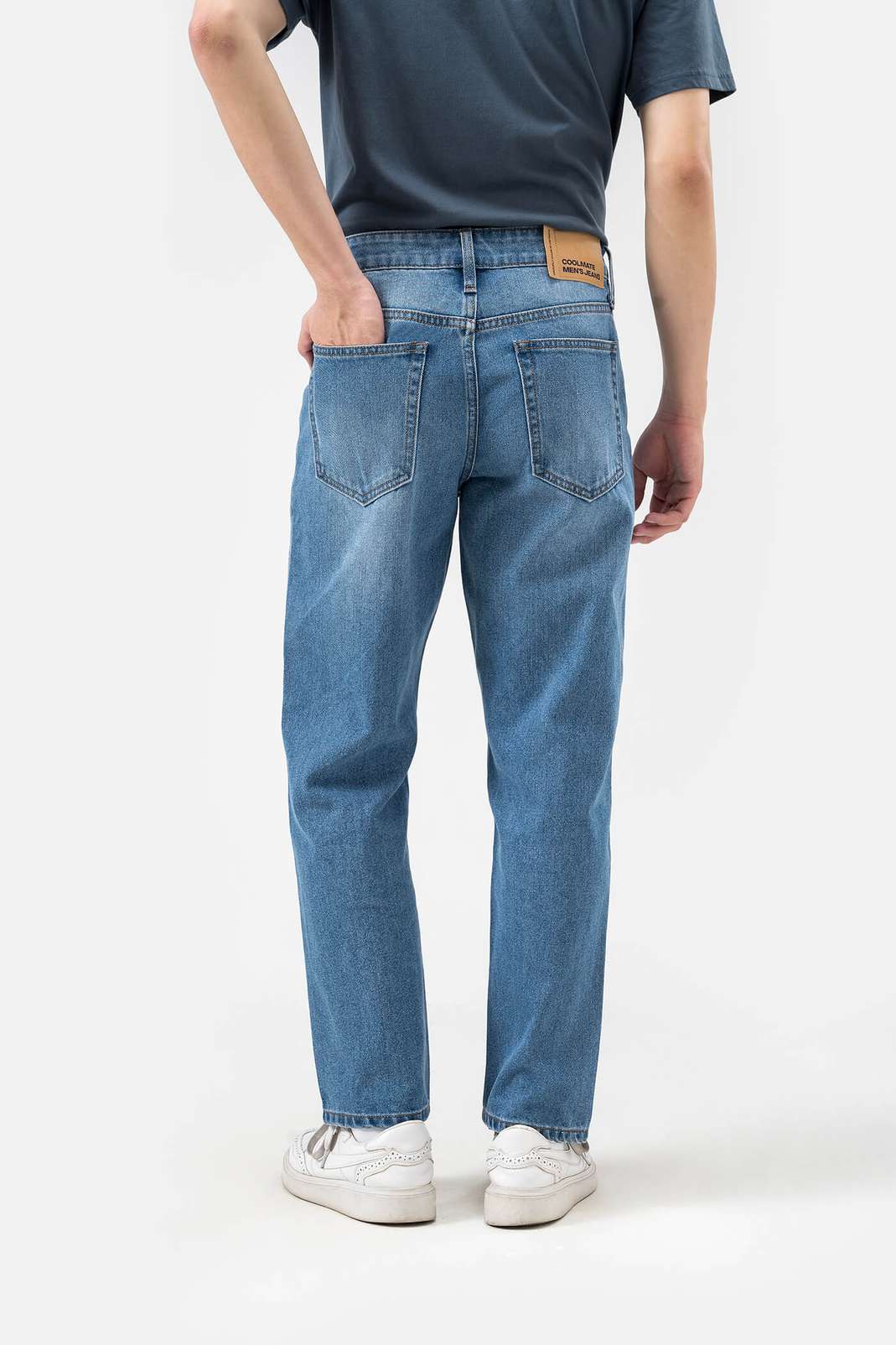 Product Image /image/December2024/quan-jeans-nam-basics-dang-regular-straight-3.jpg