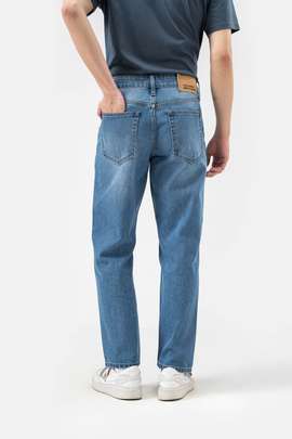 Product side /image/December2024/quan-jeans-nam-basics-dang-regular-straight-3.jpg