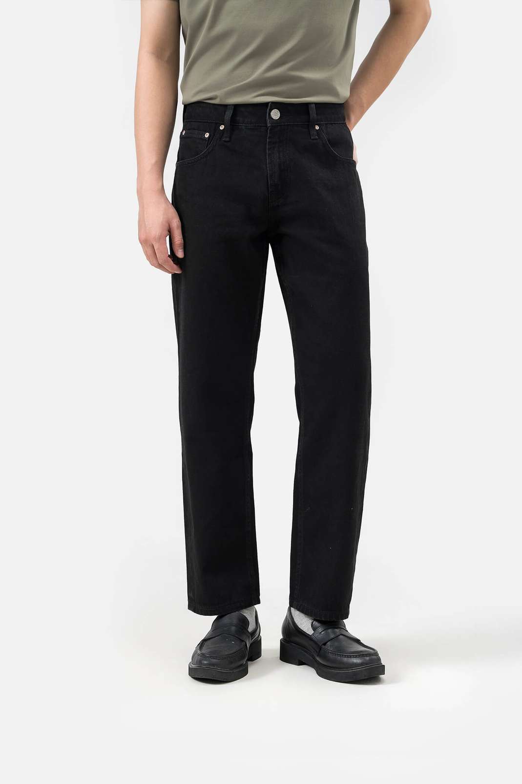 Product Image /image/December2024/quan-jeans-nam-basics-dang-regular-straight-7.jpg