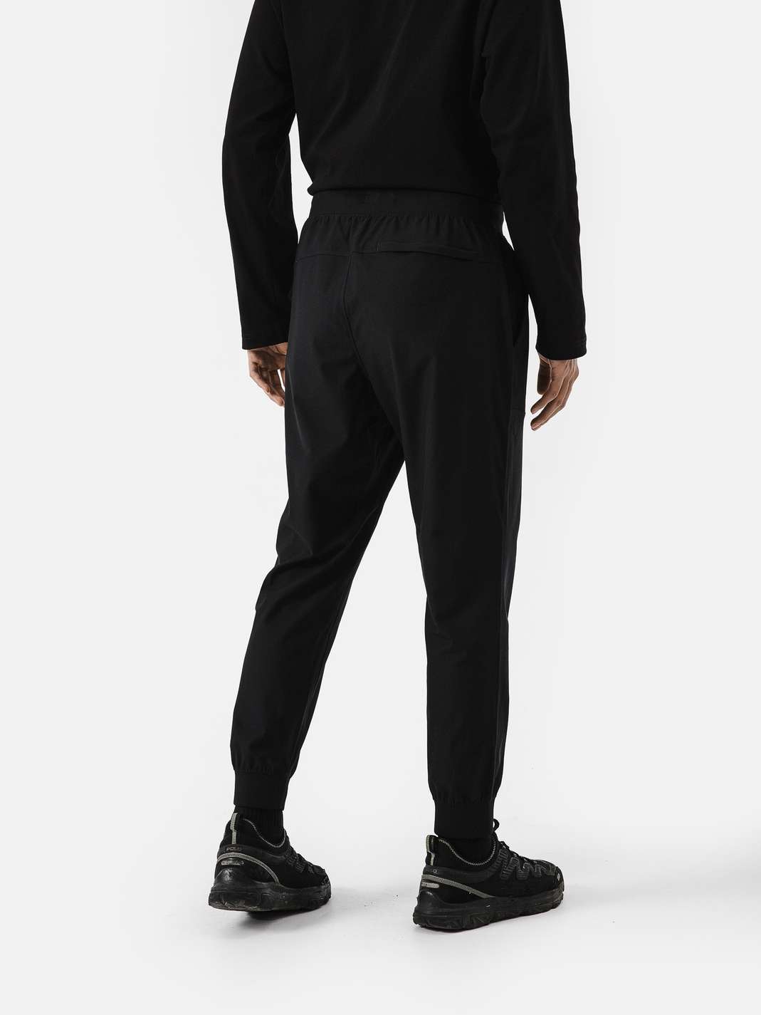 Product Image /image/December2024/quan-jogger-ecc-warp-knitting-den-2.jpg