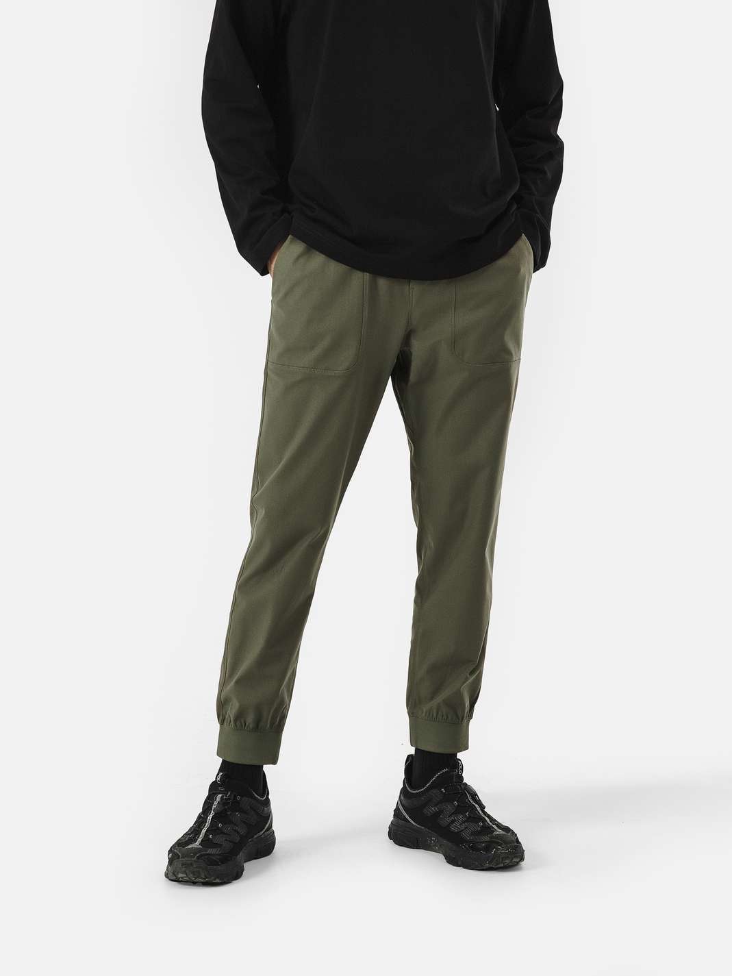 Product Image /image/December2024/quan-jogger-ecc-warp-knitting-reu-5.jpg