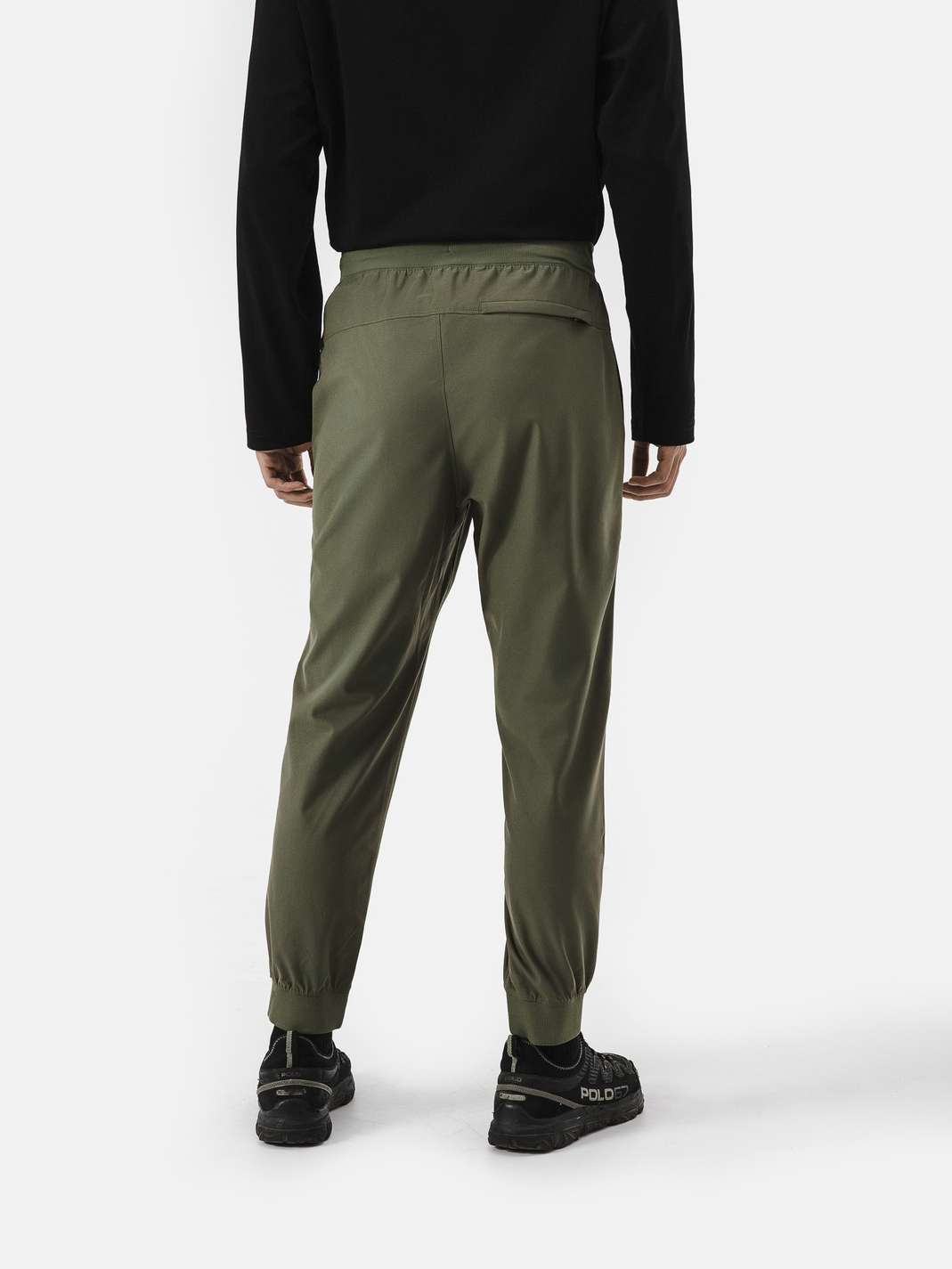 Product Image /image/December2024/quan-jogger-ecc-warp-knitting-reu-6.jpg