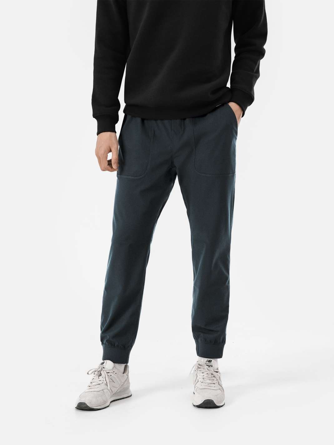 Product Image /image/December2024/quan-jogger-ecc-warp-knitting-xam-7.jpg