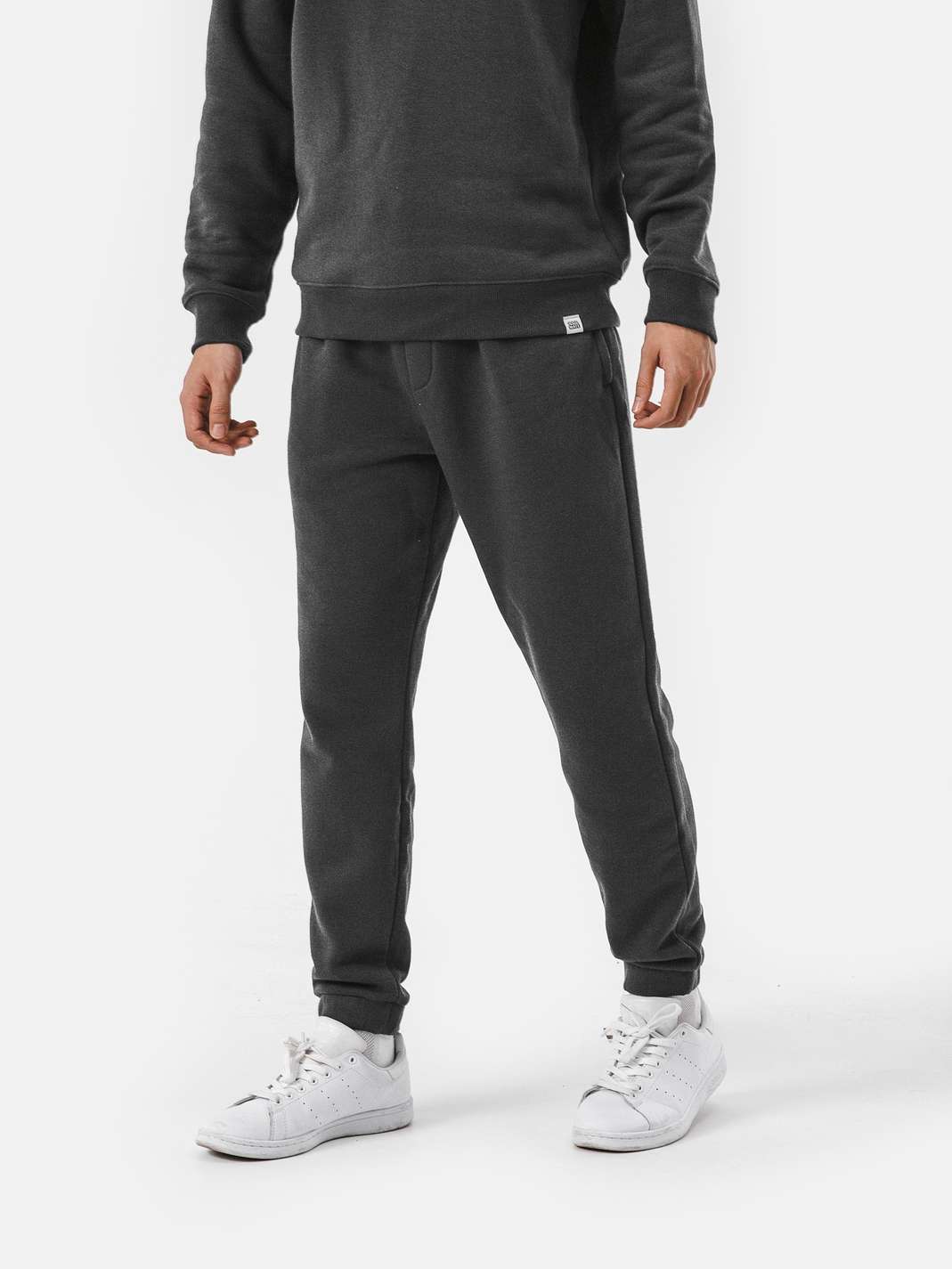 Product Image /image/December2024/quan-jogger-pants-fleece-xam-13.jpg