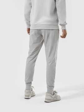 Product side /image/December2024/quan-joggers-co-gian-excool-2.jpg