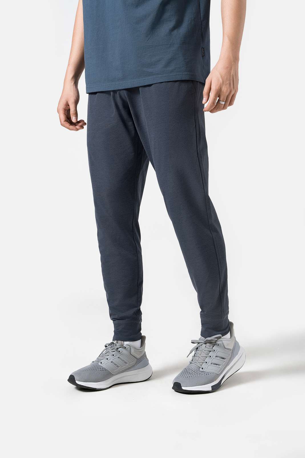 Product Image /image/December2024/quan-joggers-co-gian-excool-5.jpg