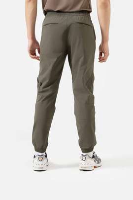 Product side /image/December2024/quan-ut-jogger-da-nang-co-gian_(2).jpg