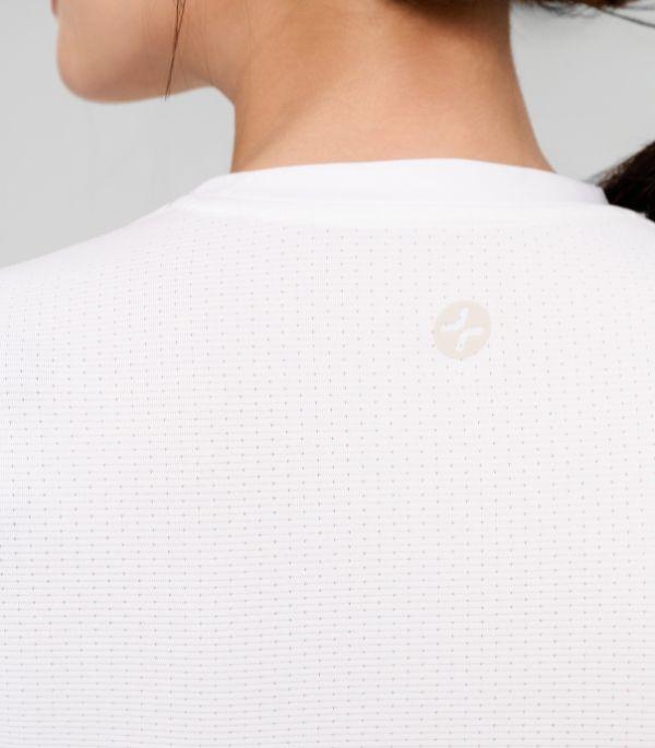 Kết hợp kiểu dệt Knit-Single jersey và Knit-Mesh 