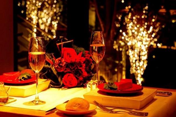 Bữa tối lãng mạn sẽ khiến cô ấy đổ gục trước bạn