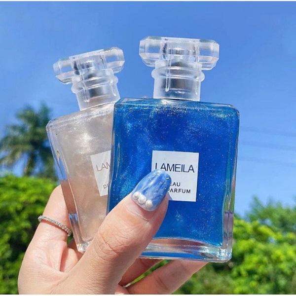 Hãy lựa chọn một mùi hương nước hoa phù hợp với phong cách của người ấy để tặng họ