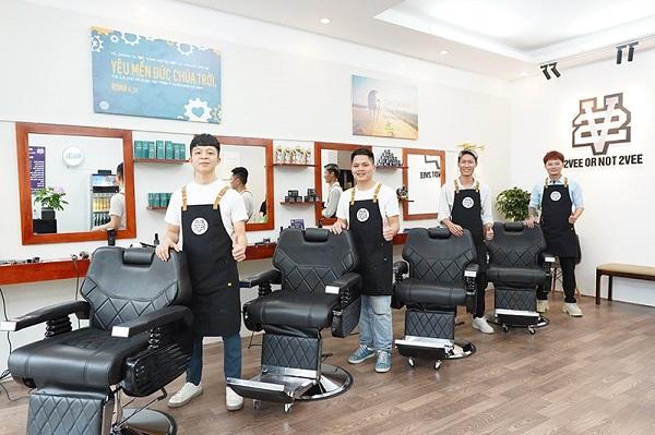 2VEE Hair Salon cũng là tiệm barber shop gần đây được nhắc nhiều nhất