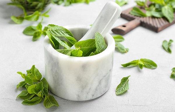 Kết quả sau khi dùng lá bạc hà trị thâm