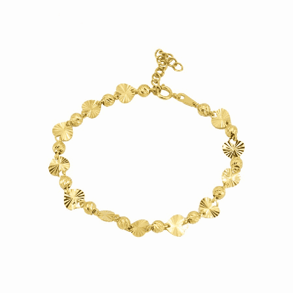 Vàng 18K rất phổ biến ở Pháp với nhiều mẫu mã đa dạng