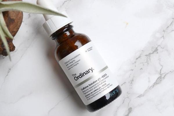 Serum trị thâm mắt tốt nhất