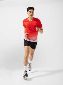 Product side /image/February2025/combo-2-ao-thun-nam-chay-bo-graphic-dot-1.jpg