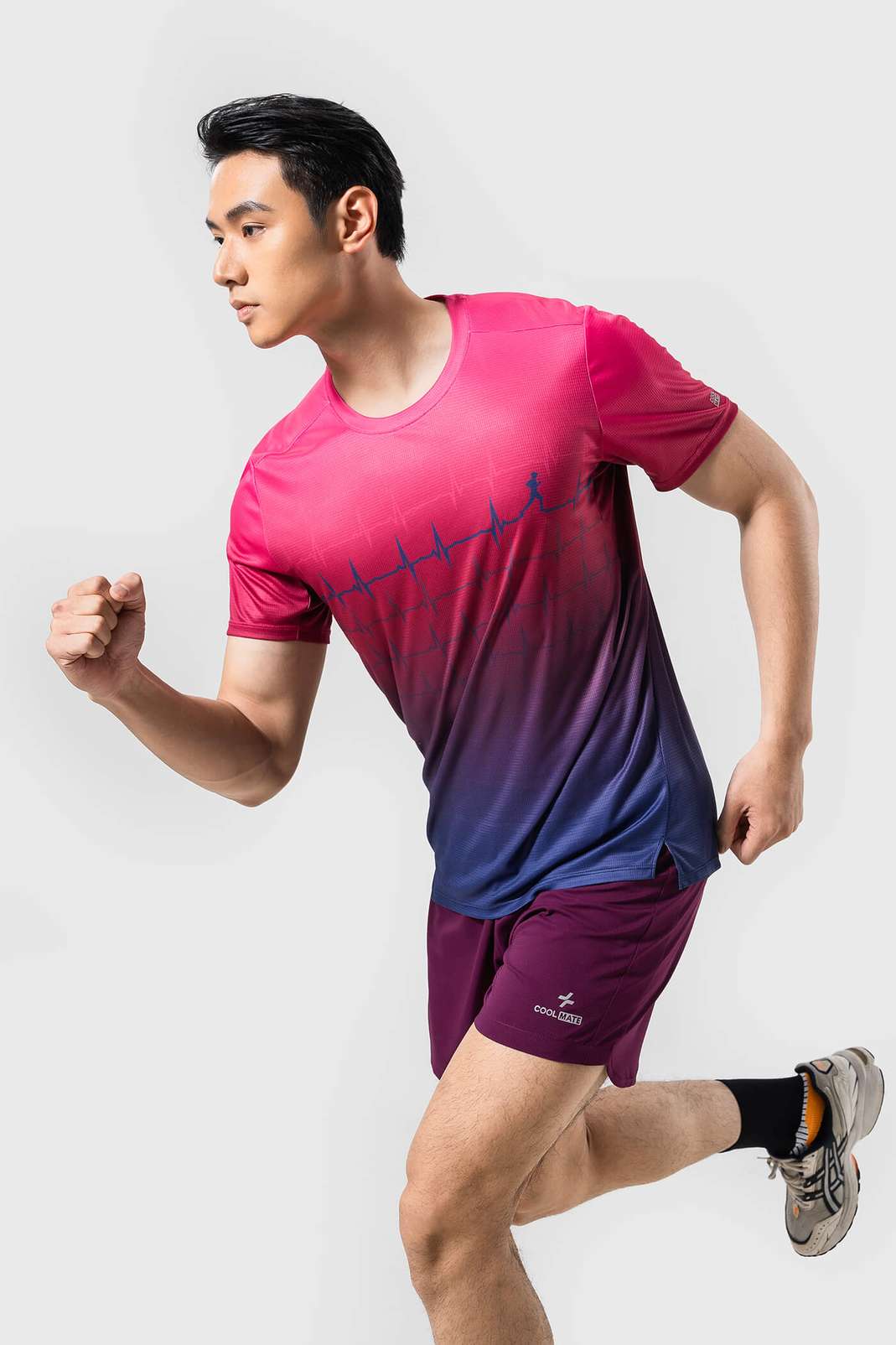 Product Image /image/February2025/combo-2-ao-thun-nam-chay-bo-graphic-heartbeat_(3).jpg
