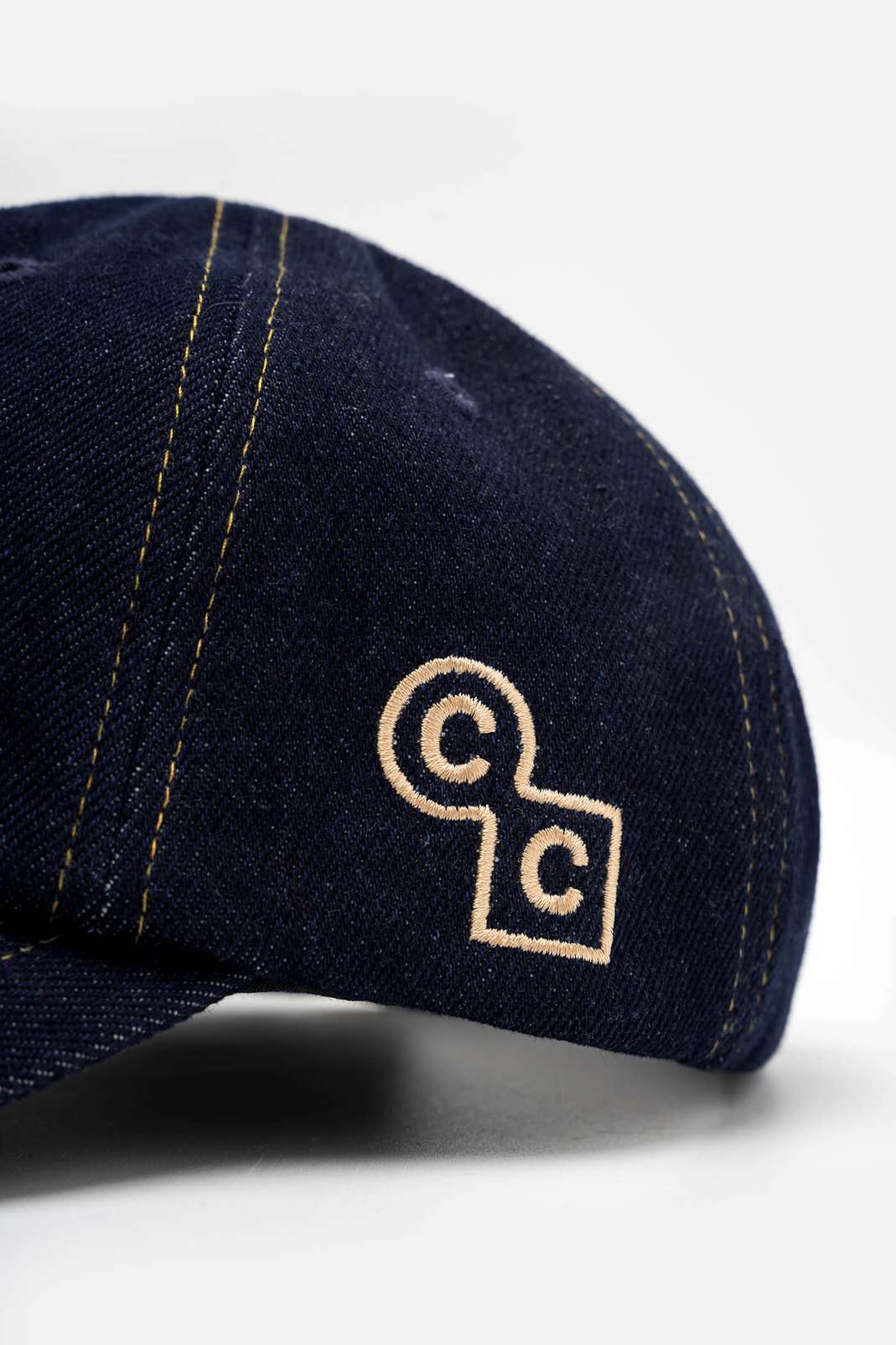 Product Image /image/February2025/coolmate-x-copper-denim-mu-dadcap-jeans-2.jpg