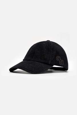 Product side /image/February2025/coolmate-x-copper-denim-mu-dadcap-jeans-3.jpg