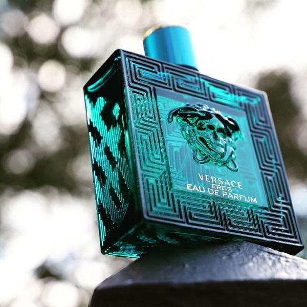Versace là biểu tượng thời trang của Ý mang đậm tinh thần Rock’N Roll