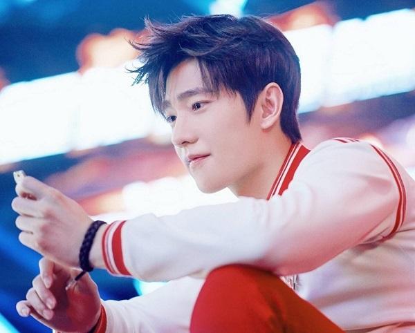 Dương Dương chiếm trọn tình cảm của người xem ngay từ cái nhìn đầu tiên