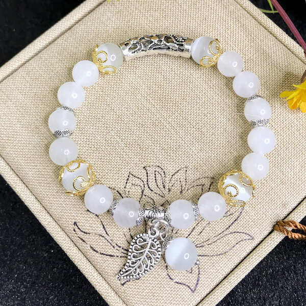 Vòng tay đá mã não trắng