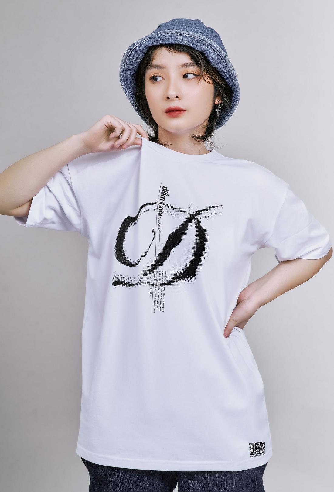 Coolmate x Collective Studio | Áo thun ngắn tay in Diễm Xưa - Fading Grace - undefined