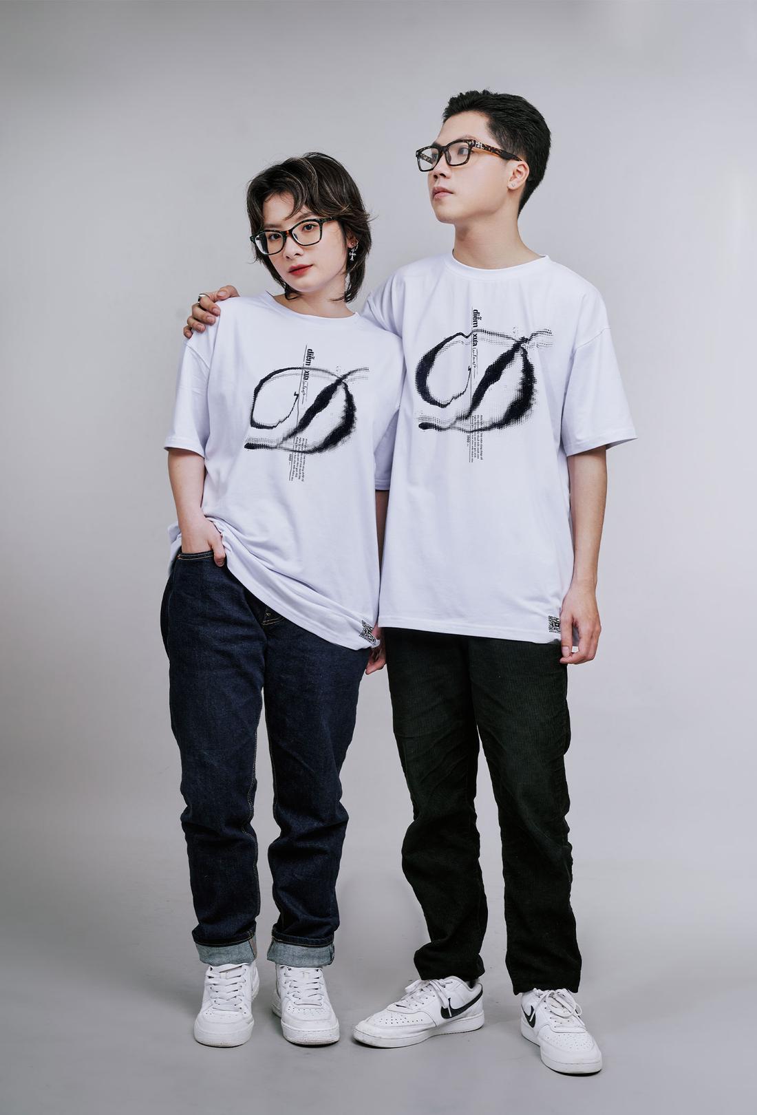 Coolmate x Collective Studio | Áo thun ngắn tay in Diễm Xưa - Fading Grace - undefined