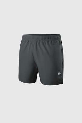 Product side /image/July2024/Quan_Shorts_Nam_Tap_Gym_5_inch_Essentials.xam_dam.Collection.jpg