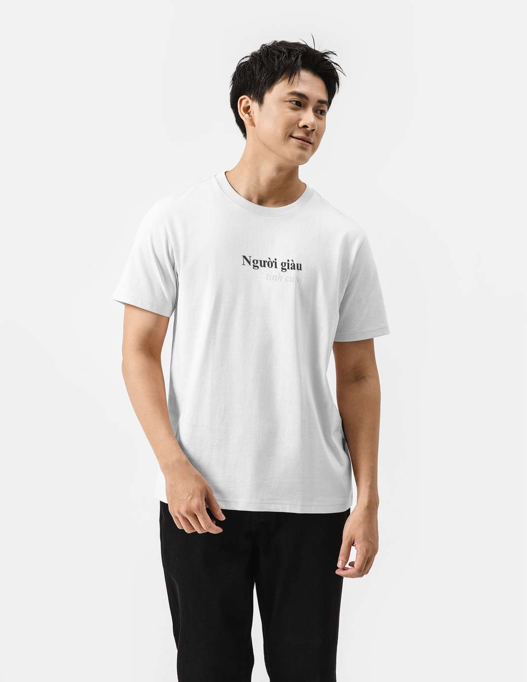 Product Image /image/July2025/ao-thun-cotton-220-regular-ng-giau-tinh-cam-6-trang.jpg