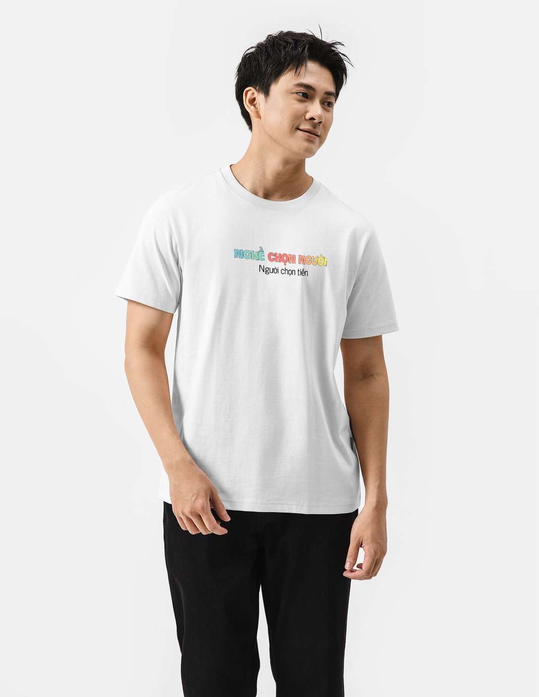 Product Image /image/July2025/ao-thun-cotton-220-regular-nghe-chon-nguoi-ng-chon-tien-6-trang.jpg