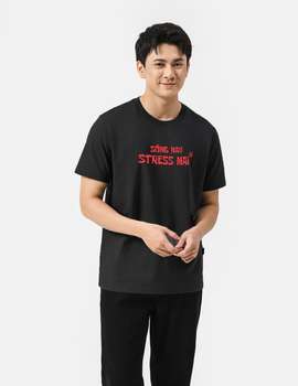 Product side /image/July2025/ao-thun-cotton-220-regular-song-nay-stress-mai-1-den.jpg