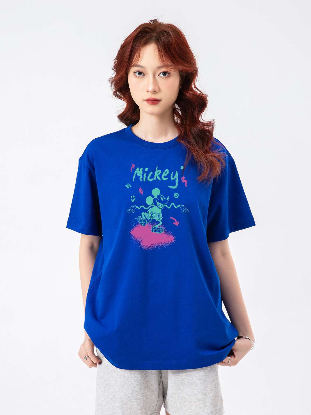 Product Image /image/July2025/ao-thun-relaxed-fit-disney-mickey-wavy-1-xanh-cb.jpg