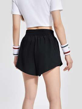 Product side /image/July2025/quan-short-nu-3.5inch-pickleball-sideline-8-1-den.jpg