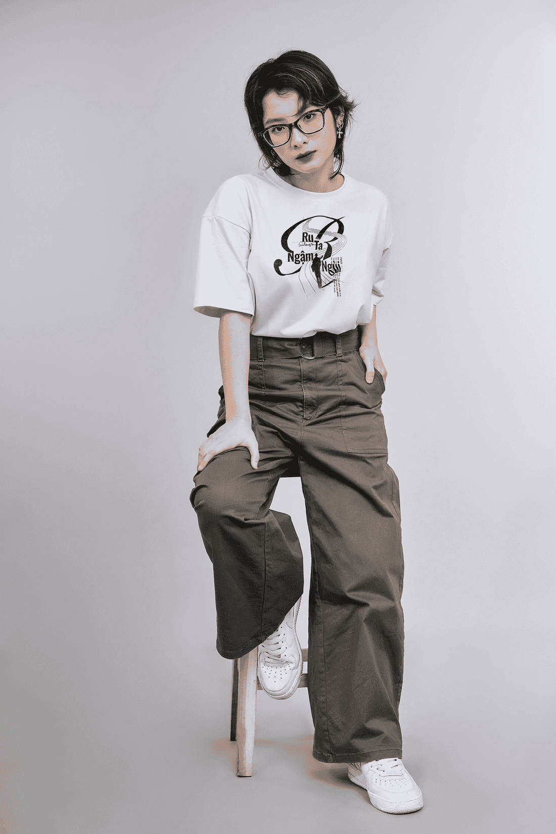 Coolmate x Collective Studio | Áo thun ngắn tay in Ru Ta Ngậm Ngùi - A Lullaby for Myself  - undefined