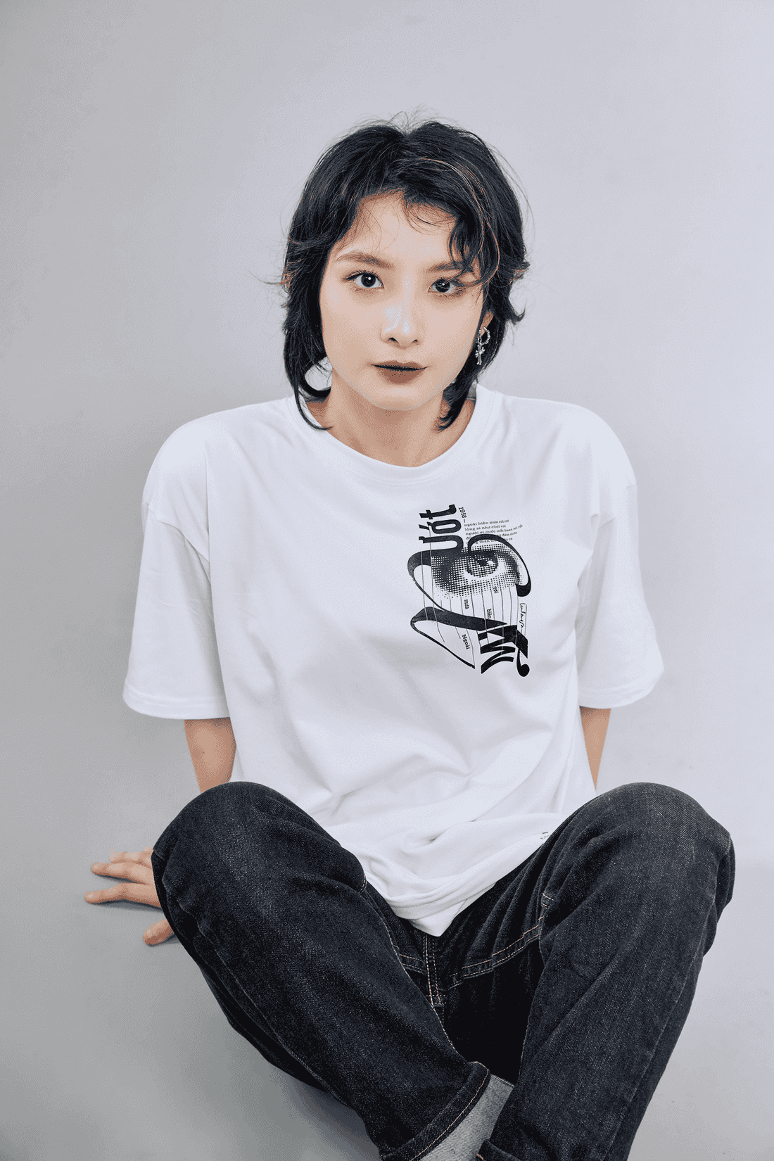 Coolmate x Collective Studio | Áo thun ngắn tay in Ướt Mi - Teary Eyelashes - undefined