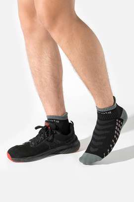 Product side /image/June2023/gym-socks-8.jpg