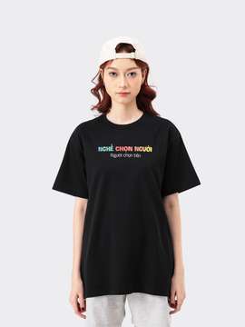 Product side /image/June2025/ao-thun-relaxed-fit-nghe-chon-nguoi-nguoi-chon-tien-7-den.jpg