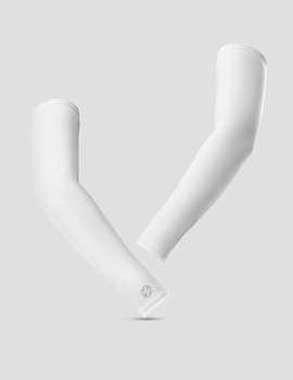 Product side /image/June2025/gang-tay-chong-nang-cooling-upf50-16-trang-3d.jpg