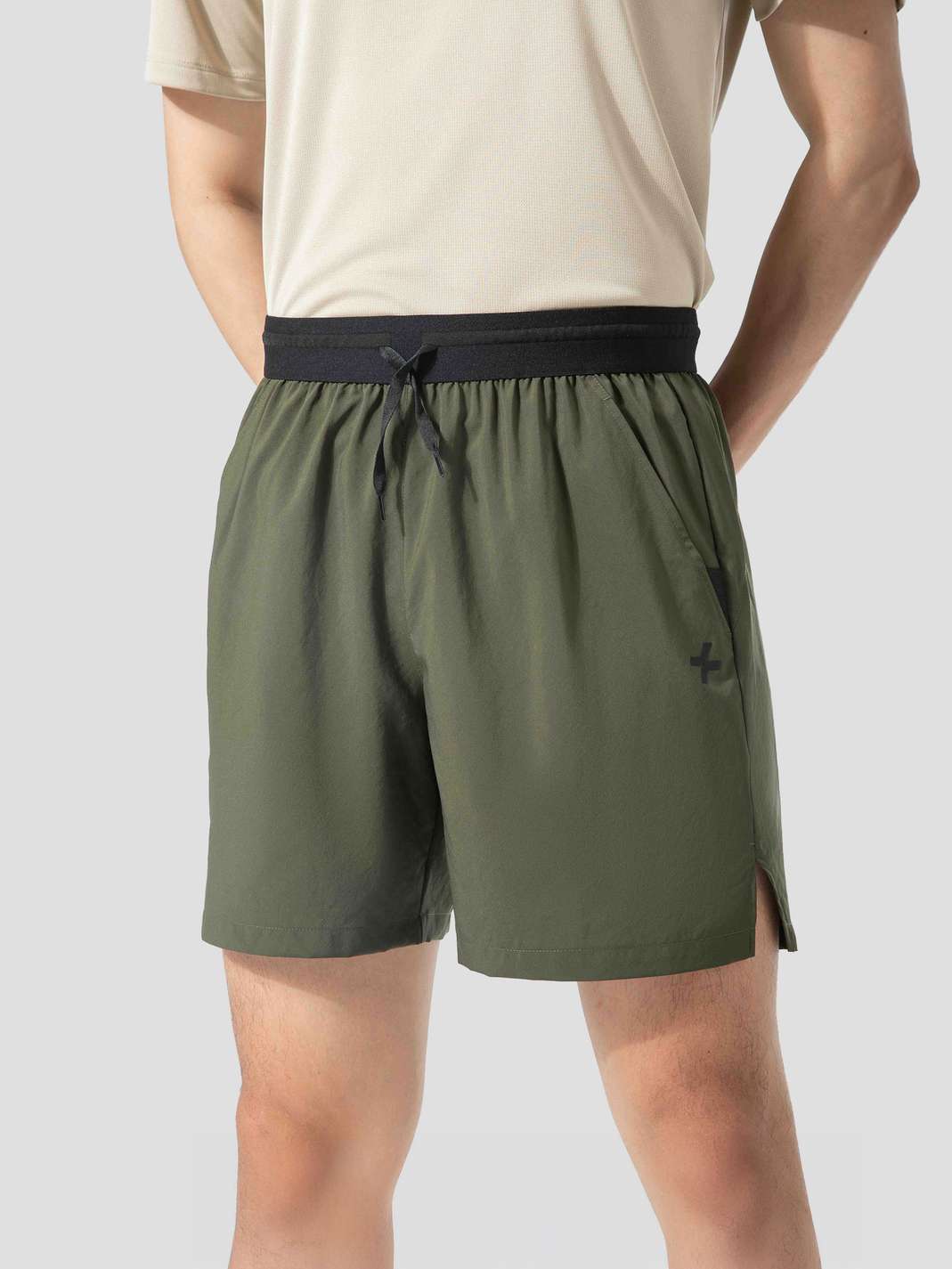 Product Image /image/June2025/quan-short-the-thao-nam-6inch-dai-sieu-co-gian-14-xanh-forest-night.jpg