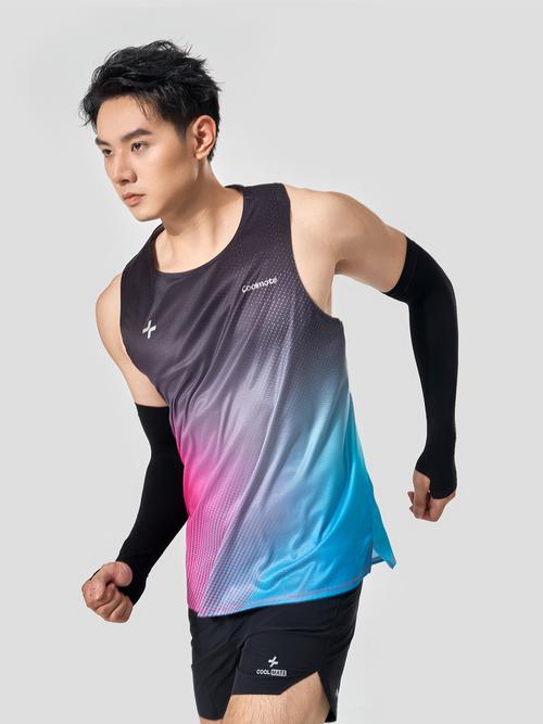 Singlet chạy bộ AirRush Gradient