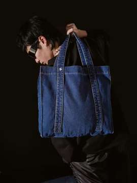 Product side /image/June2025/tui-tote-denim-_3.jpg